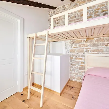 Semesterbostad La Boutique